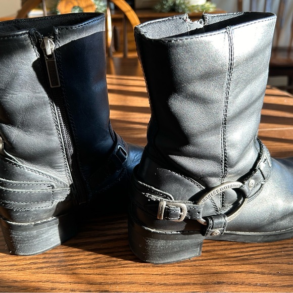 Harley Davidson boots size 8, and limited edition belt buckle - Picture 6 of 9